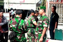 Beberapa pasukan TNI datang ke Pesantren Tebuireng untuk melakukan koordinasi dengan panitia Haul Gus Dur