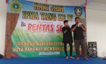 Pemandu Acara Hari Jadi IPMA Kepri dan Pentas Seni di Aula Ma'had Jami'ah Hasyim Asy'ari Cukir Diwek Jombang (11/12/2015)
