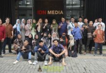 Tebuireng online studi banding ke IDN Media Surabaya