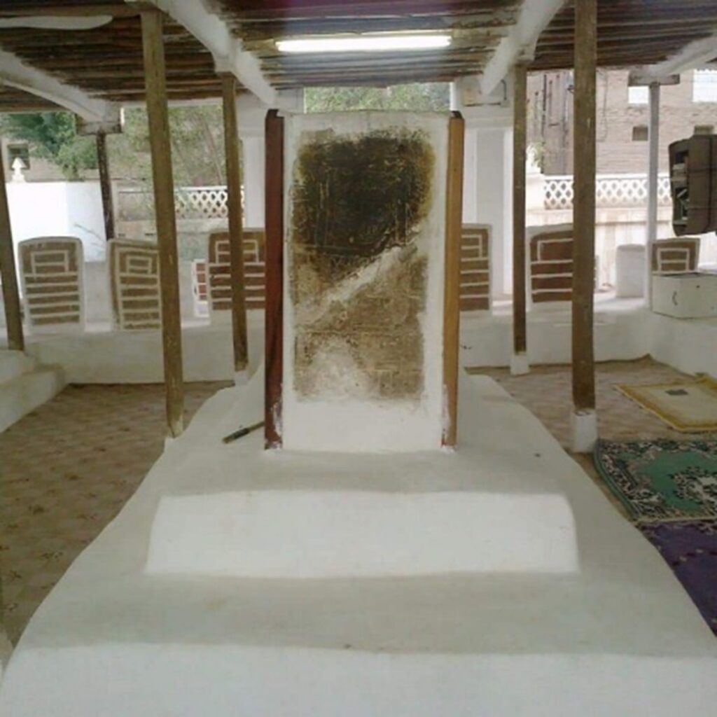Makam Al-habib Abdullah bin Alwi Al-Haddad