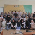 Ma’had Aly Hasyim Asy’ari mengadakan bahtsul masa’il putri pada Senin (27/11/2023) di aula lantai 2 gedung Ma’had Aly. Acara ini dihadiri 30 santri dari perwakilan beberapa pondok sekitar Tebuireng.