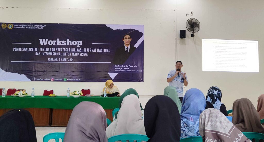 Workshop penulisan artikel ilmiah dan strategi publikasi di jurnal nasional dan internasional diadakan oleh Pusat Pelayanan Jurnal (PPJ) Universitas Hasyim Asy’ari (UNHASY) pada Sabtu (09/03/24) . Foto: Nisa