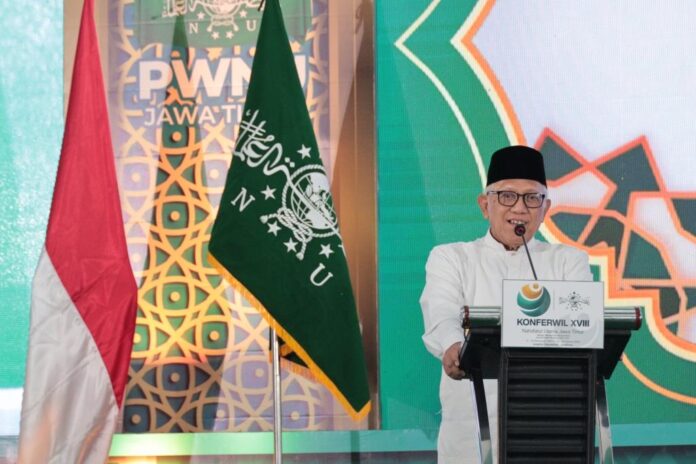 KH. Abdul Hakim Mahfudz saat menyampaikan sambutan di Konferwil PWNU Jawa Timur di Pesantren Tebuireng, Jumat (02/08/2024). Foto: tebuireng.online