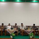 Dalam salah satu agenda Latihan Kepemimpinan dan Manajemen Santri (LKMS), Pondok Pesantren Mahasiswa Universal (PPMU) Bandung melakukan silaturahmi ke Pesantren Tebuireng, Rabu (16/01/2025). Foto: tebuireng.online