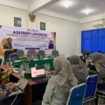 Sejumlah dosen dan staf progam magister PAI Unhasy mengikuti asesmen lapangan, Senin-Selasa (23-24/06/2025). Foto: Ilvi