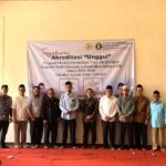 Sejumlah dosen FAI Unhasy yang hadir di acara tasyakuran akreditasi unggul prodi PGMI dan MPI Unhasy, Rabu (25/06/2025). Foto: Ilvi