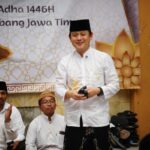 Bobon Santoso saat di acara masak bareng 2000 santri Tebuireng, Senin (09/06/2025). Foto: Amir