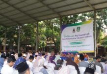 Suasana silaturahmi antara wali santri baru dengan jajaran guru SMA AWH, Kamis (3/7/2025). Foto: Ifa