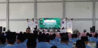 Suasana acara yudisium yang diselenggarakan oleh Fakultas Agama Islam Universitas Hasyim Asy'ari, Rabu (9/7/2025). Foto: Ifa