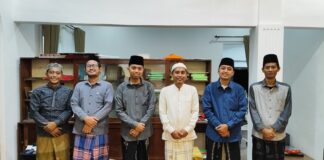 Tim Turats Tebuireng Gelar Studi Banding ke Nahdlatut Turats Madura