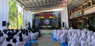 Kolaborasi OSIS-MAKK Meriahkan Maulid Nabi & Anniversary ke-30