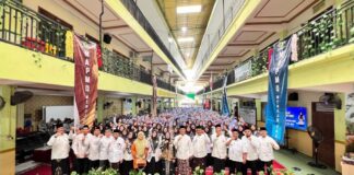 Madrasah Aliyah Perguruan Muallimat (MAPM) Qur’ani secara resmi mendeklarasikan diri sebagai Satuan Pendidikan Ramah Anak (SRA) pada Selasa, 14 Oktober 2025. Sumber foto: Tim Media MAPM.
