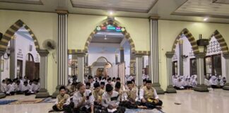Pesantren Tebuireng 3 Semarakkan Shalawat Malam Jumat Legi