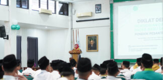 Bu Nyai Aisyah Sebut Kebersihan Itu Melekat pada Keimanan Seseorang