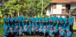 Perkuat Kekompakan Guru dan Staf, MTs dan MA Sains Gelar Team Building