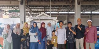 Rombongan Pondok Pesantren Syaichona Cholil Balikpapan Kunjungi Bank Sampah Tebuireng
