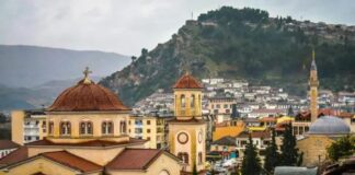Menelusuri Jejak Harmoni dan Keunikan Muslim Albania