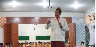 Bicara Penguatan Aswaja, Ustadz Roziqi Tegaskan Amaliyah Beragama Harus Bersanad
