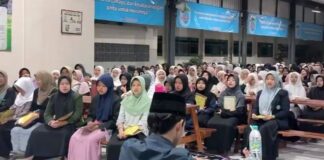 Dipimpin Gus Ivan, Santri Putri Tebuireng Khatamkan Kitab Akhlaq wa Nashoih