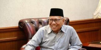Mengenang Perjalanan Hidup Gus Iim