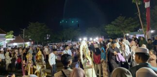 Tebuireng Satukan Santri dan Masyarakat di Malam Idul Adha