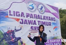 Santri SMP Sains Tebuireng Raih Juara II Liga Paralayang Jawa Timur Seri I 2026